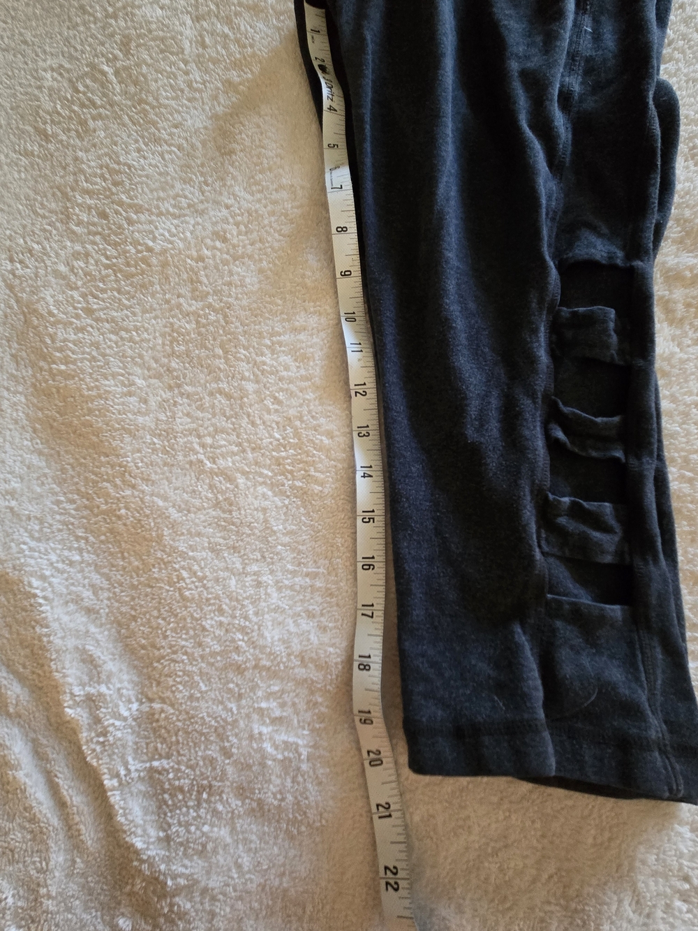 Velocity Charcoal Leggings with Ladder Cutouts - Women's XL - Picture 4 of 5
